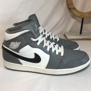 Air Jordan Mid ‘Grey White’ Custom (11)